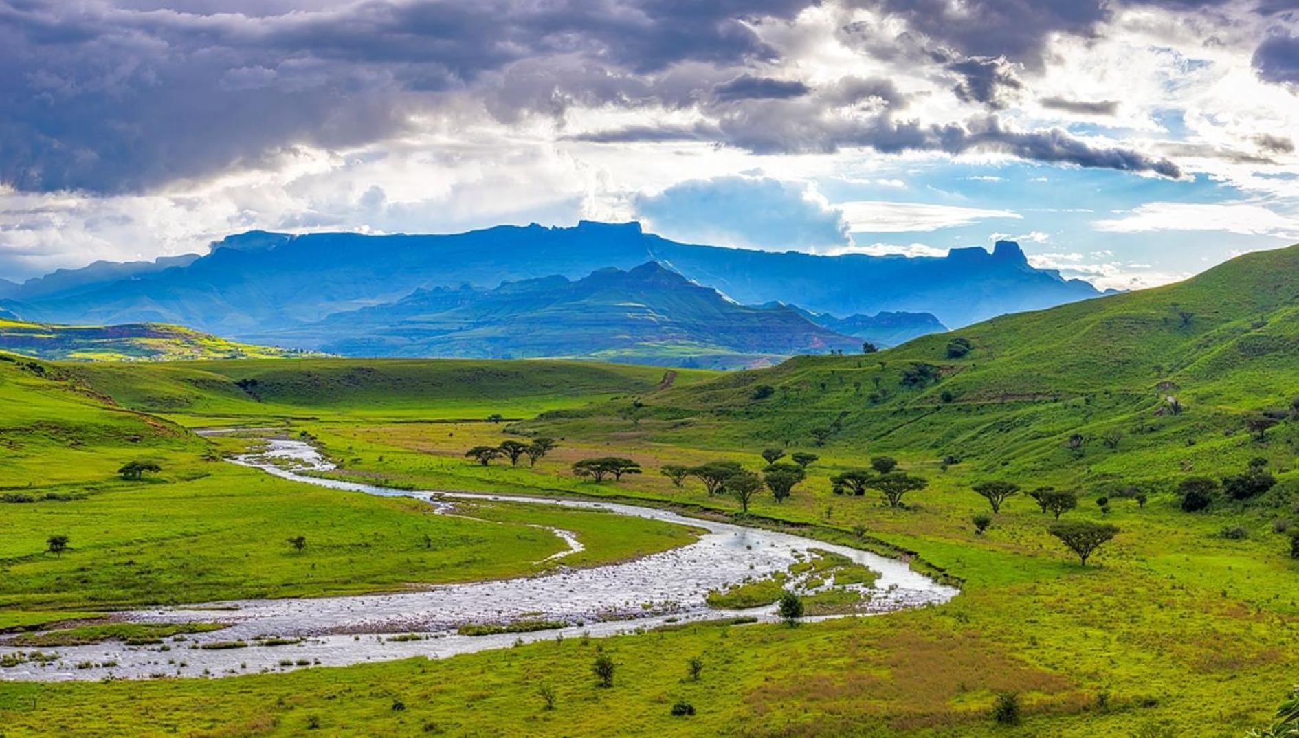 Hlalanathi Drakensberg Resort Bergville Buitenkant foto