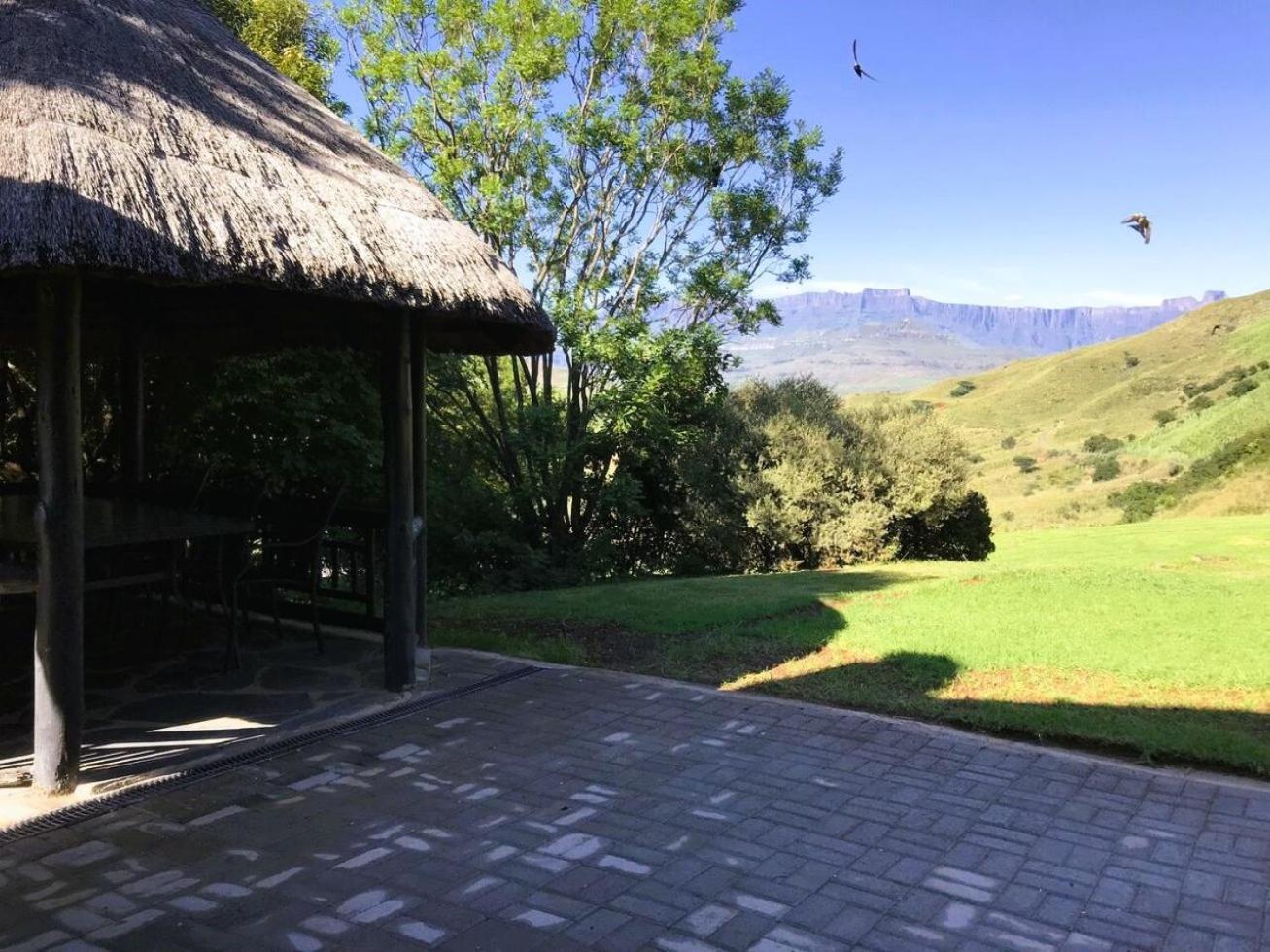 Hlalanathi Drakensberg Resort Bergville Buitenkant foto