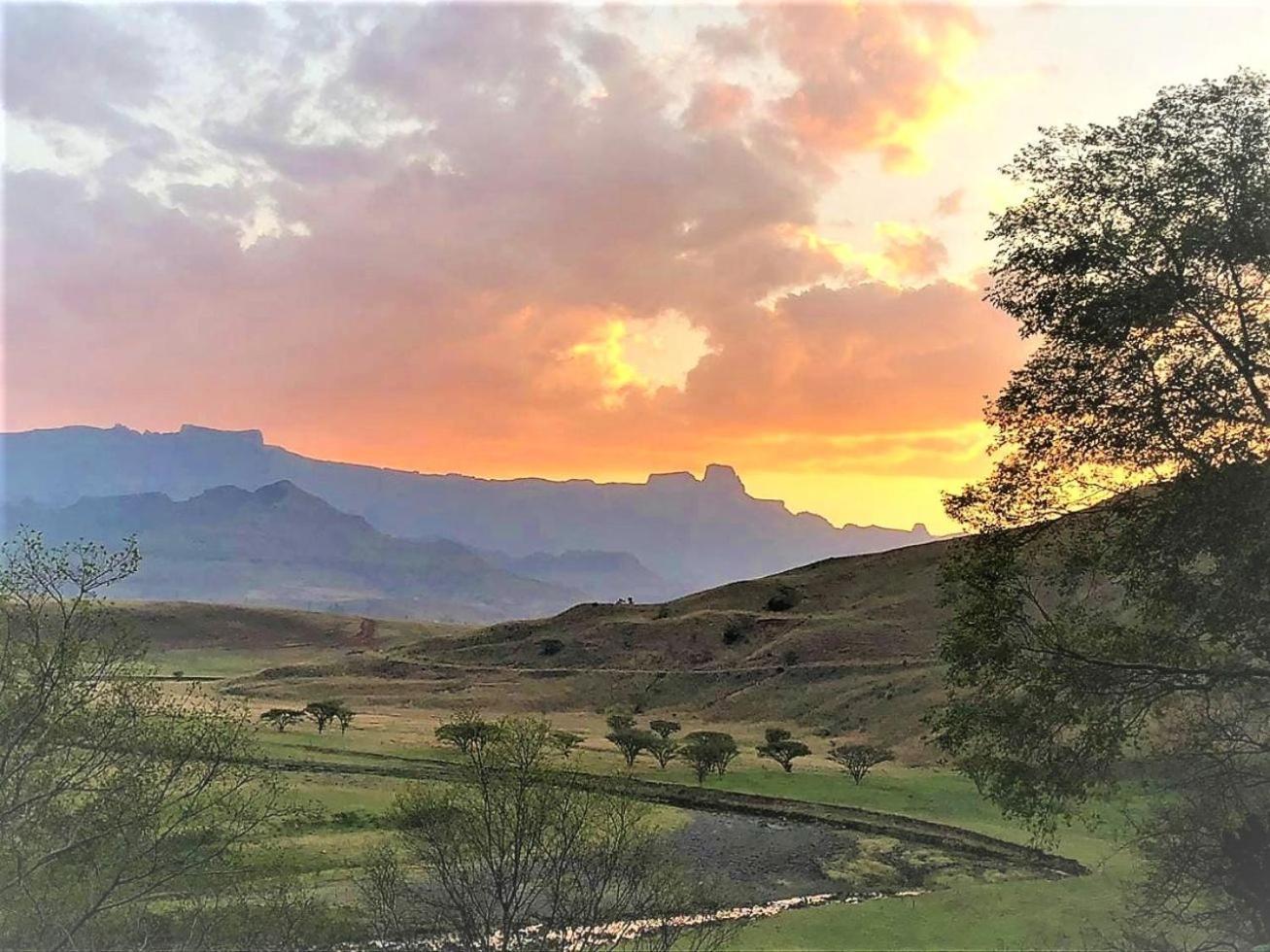 Hlalanathi Drakensberg Resort Bergville Buitenkant foto