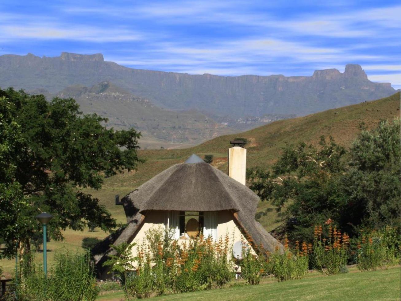 Hlalanathi Drakensberg Resort Bergville Buitenkant foto