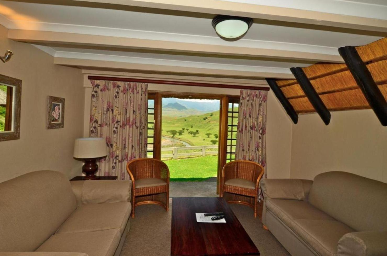 Hlalanathi Drakensberg Resort Bergville Buitenkant foto